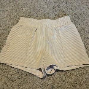 Urban outfitters women’s shorts